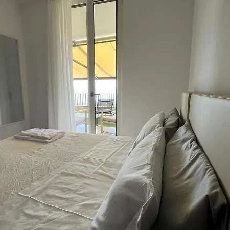 The Scape Apartment Torri Del Benaco